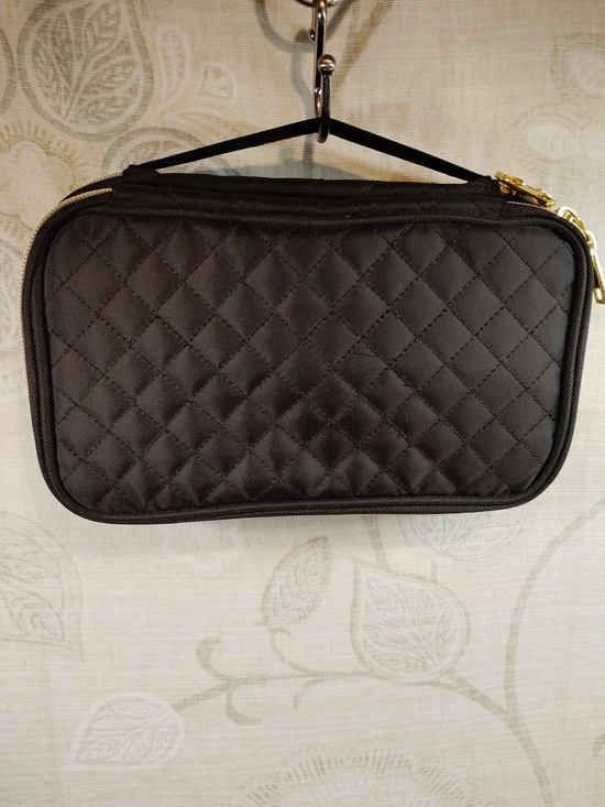 The Unbranded Brand Other - Quilted Black Travel Jewelry Bag Organizer